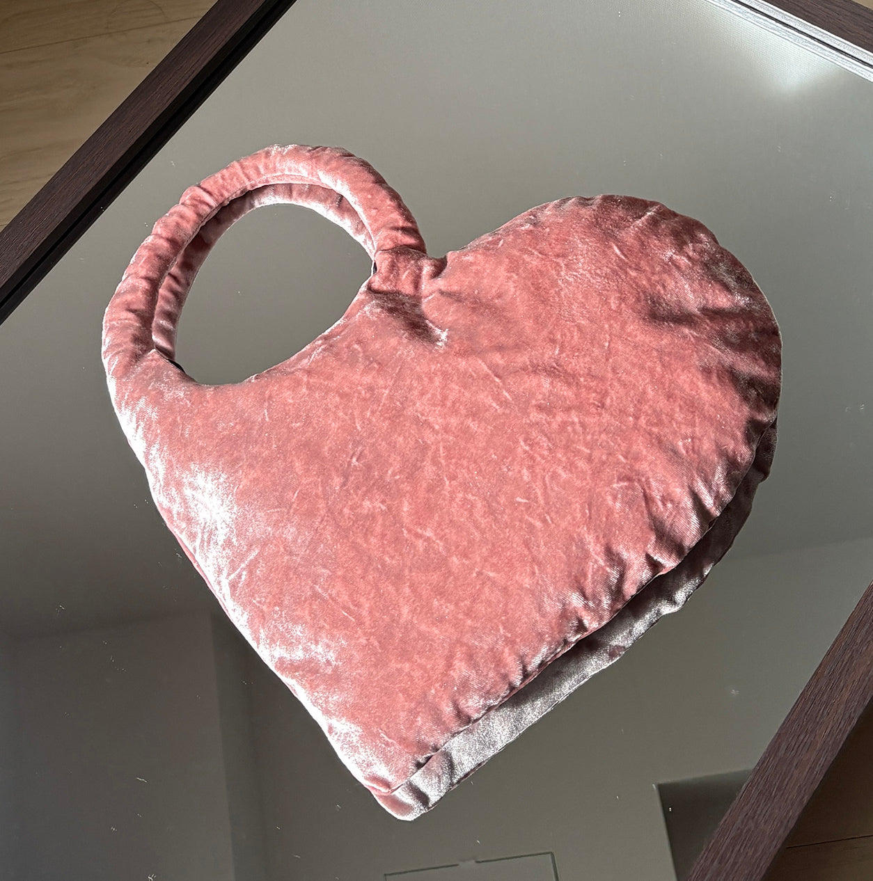 ♥ RUN pinq {ᴄʟᴜᴛᴄʜ ʙᴀɢ}