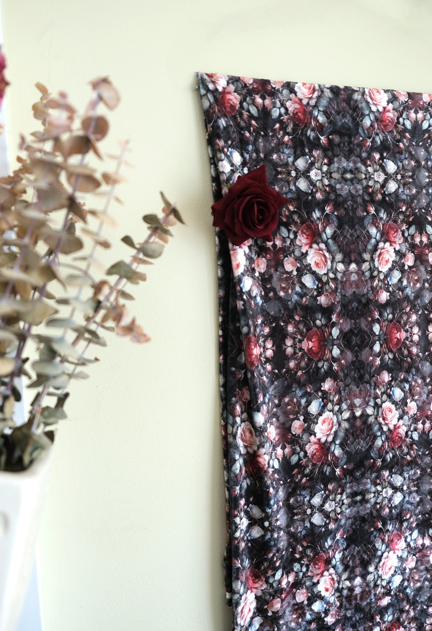 Kaledascope Scarf ~ Rose