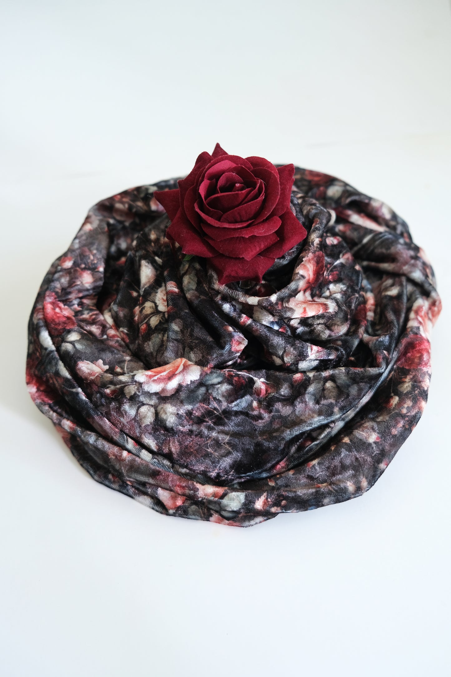 Kaledascope Scarf ~ Rose