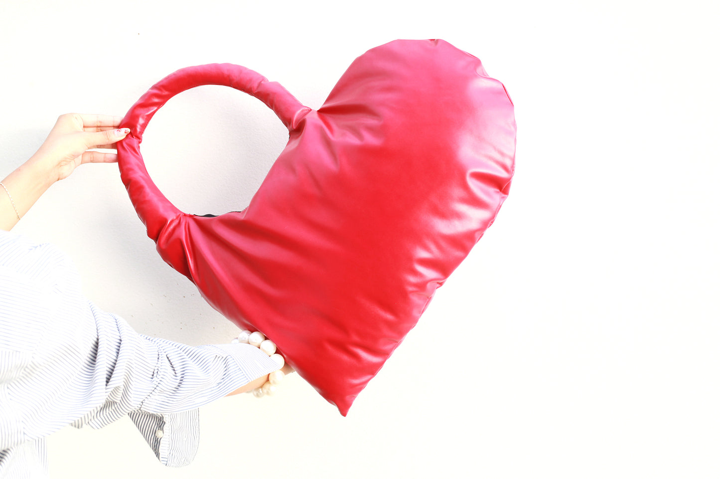 ♥ RUN red {ᴛᴏᴛᴇ ʙᴀɢ}