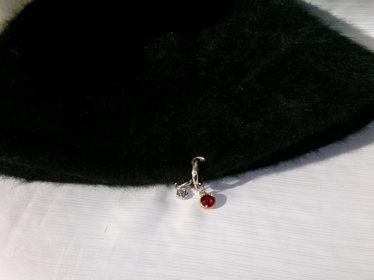 SNOW Snuggle {hat} black