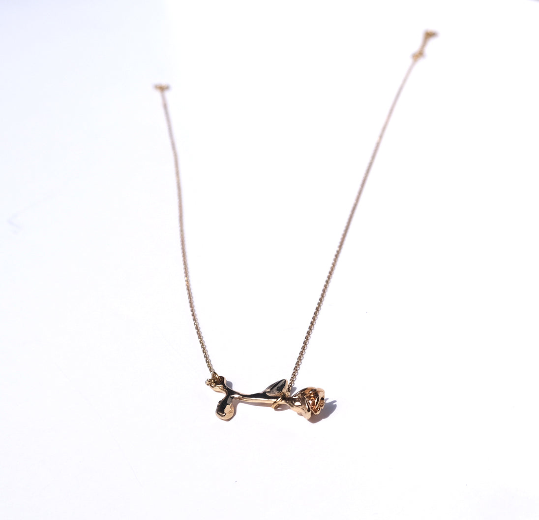 Golden Rose (necklace)