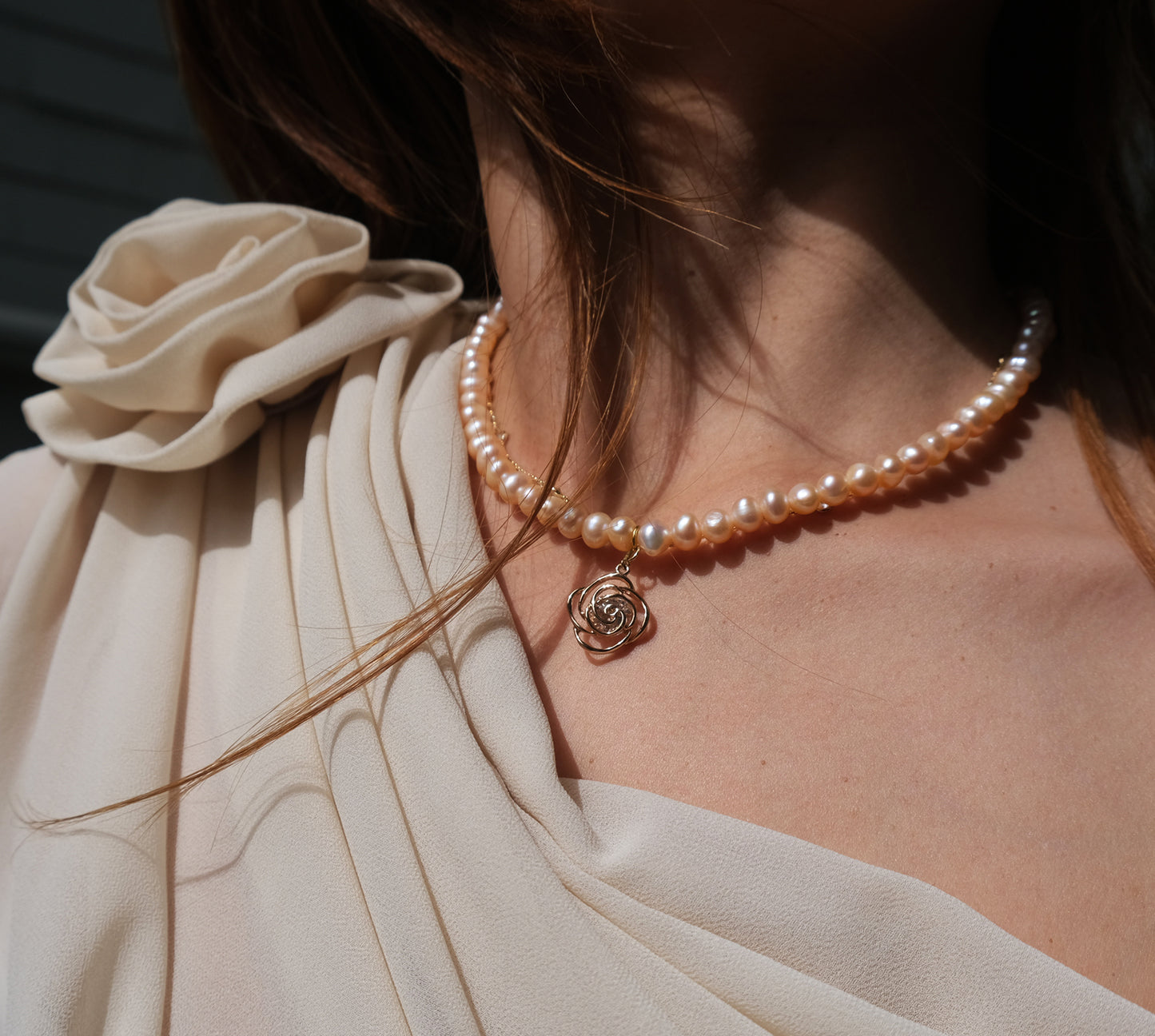Peach Pearl Rose (necklace)