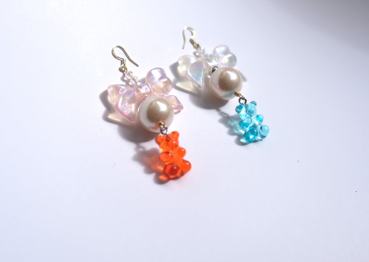 (earrings)