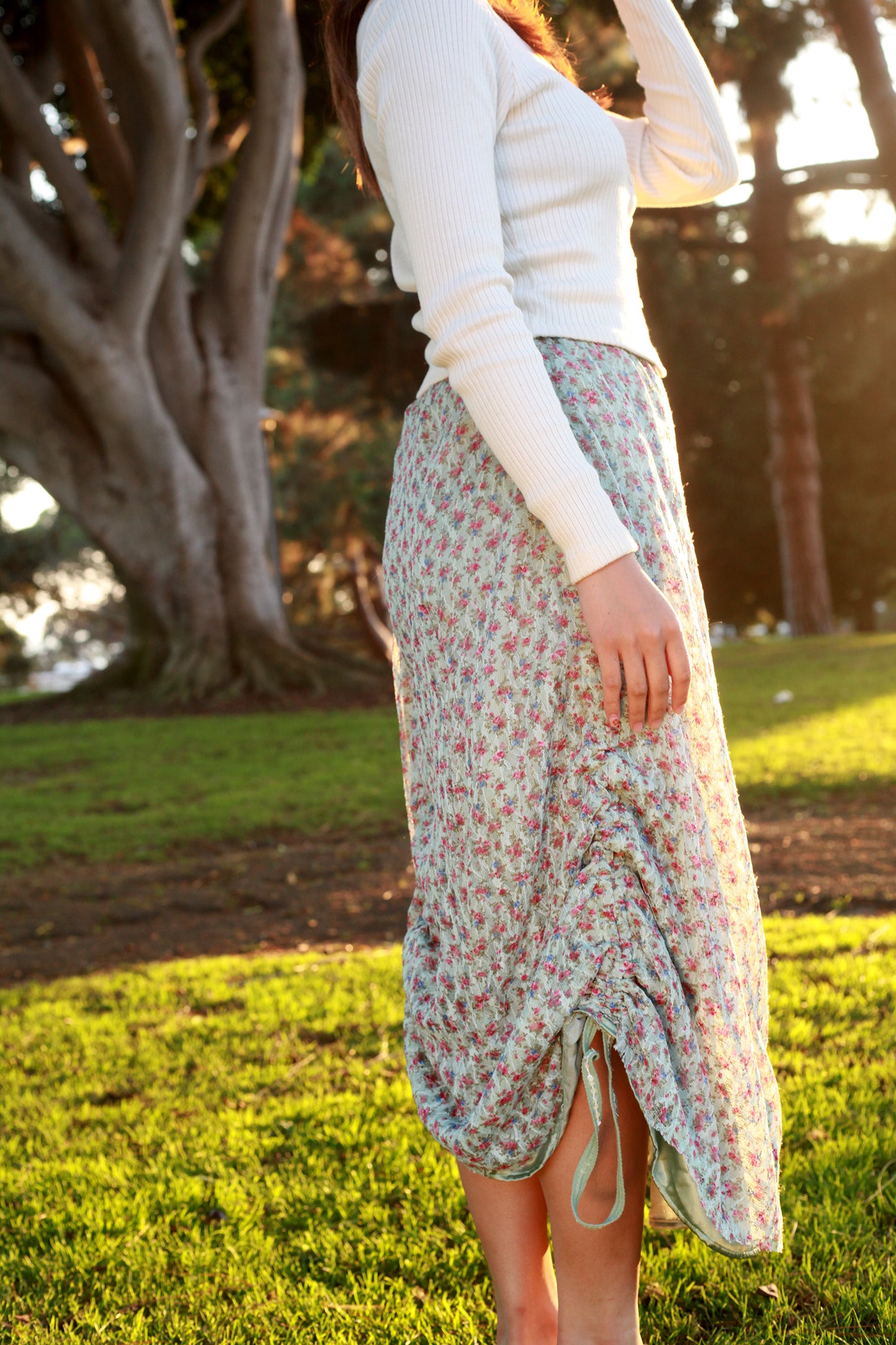 Armore Skirt ~ olive floral (ᴄᴜʀᴛᴀɪɴ ʟᴇɴɢᴛʜ)