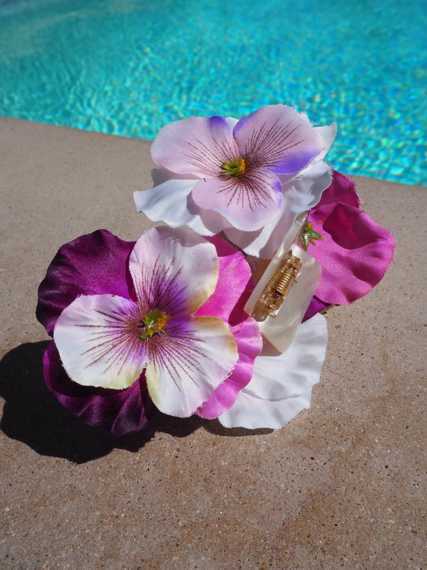 Flora Muse Hair Clip