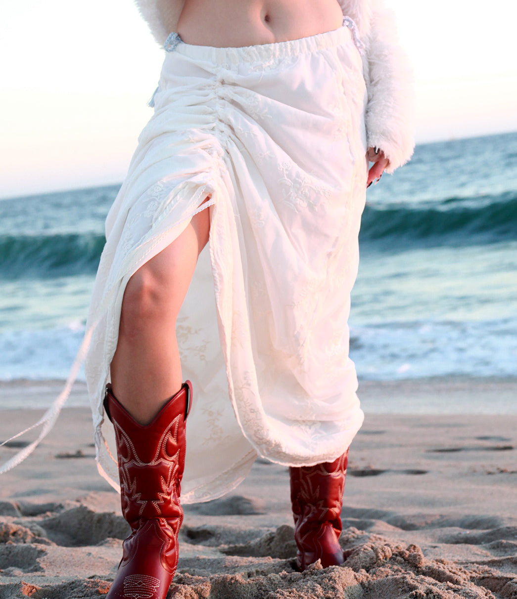 Armore Skirt ~ ivory floral (ᴄᴜʀᴛᴀɪɴ ʟᴇɴɢᴛʜ)