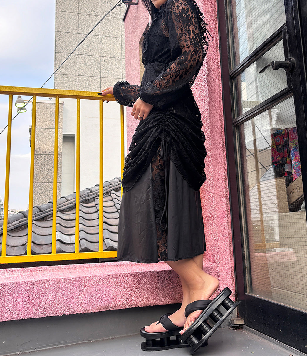 Nostalgia Black ᴀᴅᴊᴜsᴛᴀʙʟᴇ ʟᴀcᴇ ᴅʀᴇss